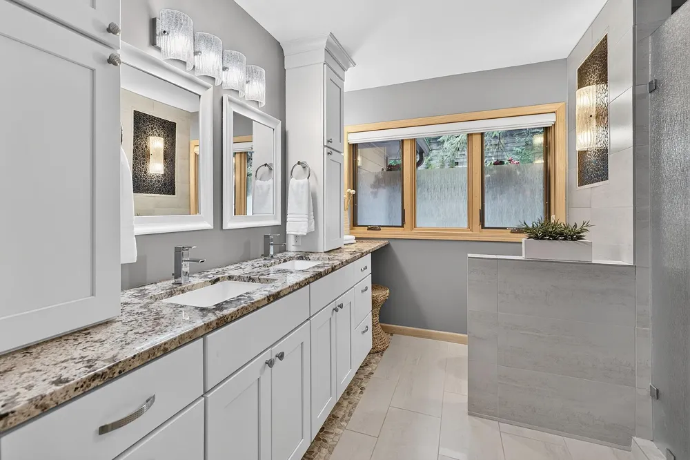 6518 Gleason Court Edina, MN 55436