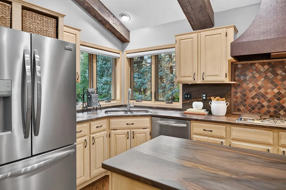 6518 Gleason Court Edina, MN 55436