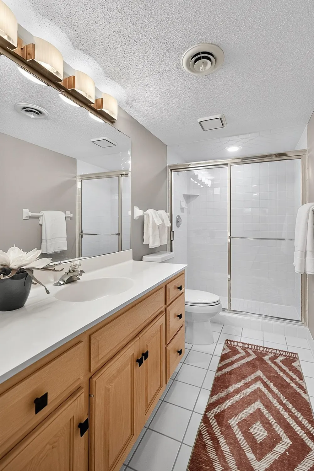 6518 Gleason Court Edina, MN 55436