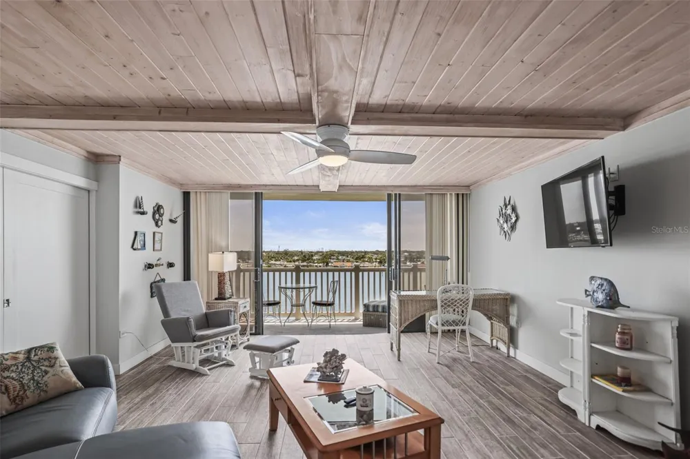 500 TREASURE ISLAND CAUSEWAY #610 Treasure Island, FL 33706