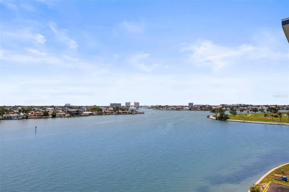 500 TREASURE ISLAND CAUSEWAY #610 Treasure Island, FL 33706