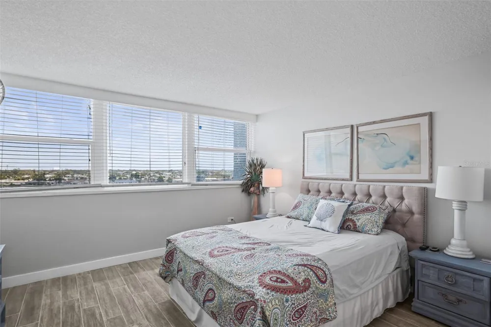 500 TREASURE ISLAND CAUSEWAY #610 Treasure Island, FL 33706