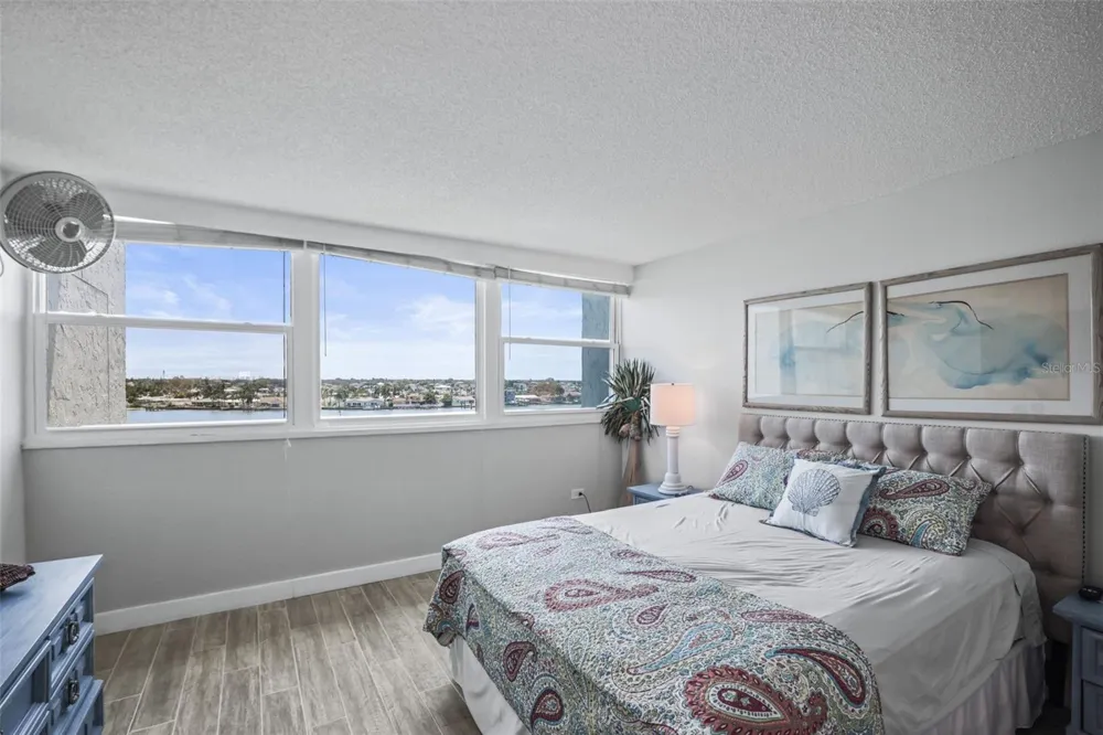500 TREASURE ISLAND CAUSEWAY #610 Treasure Island, FL 33706