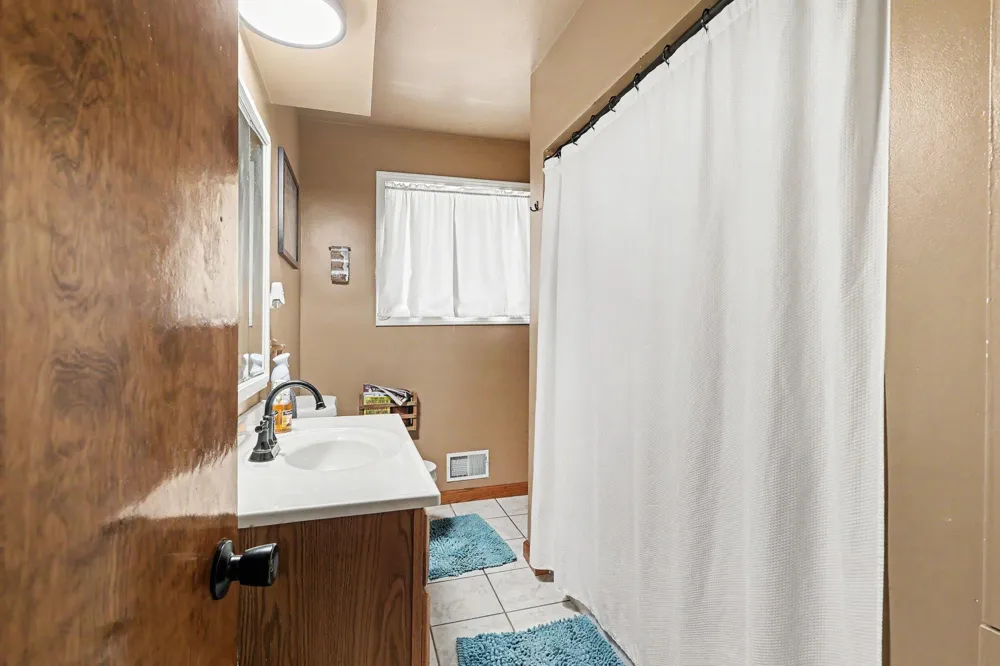 290 Eric Avenue Norton Shores, MI 49444