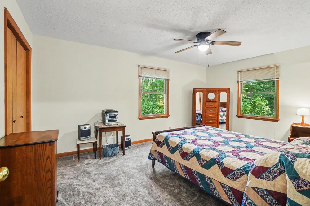 16137 Comstock Street Grand Haven, MI 49417