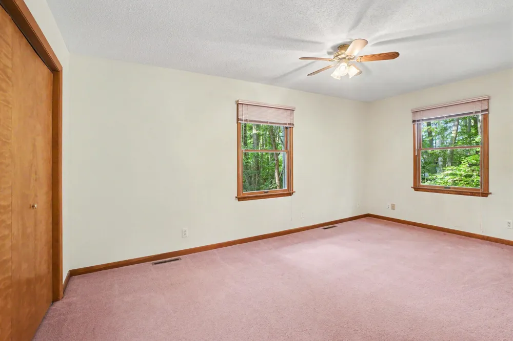 16137 Comstock Street Grand Haven, MI 49417