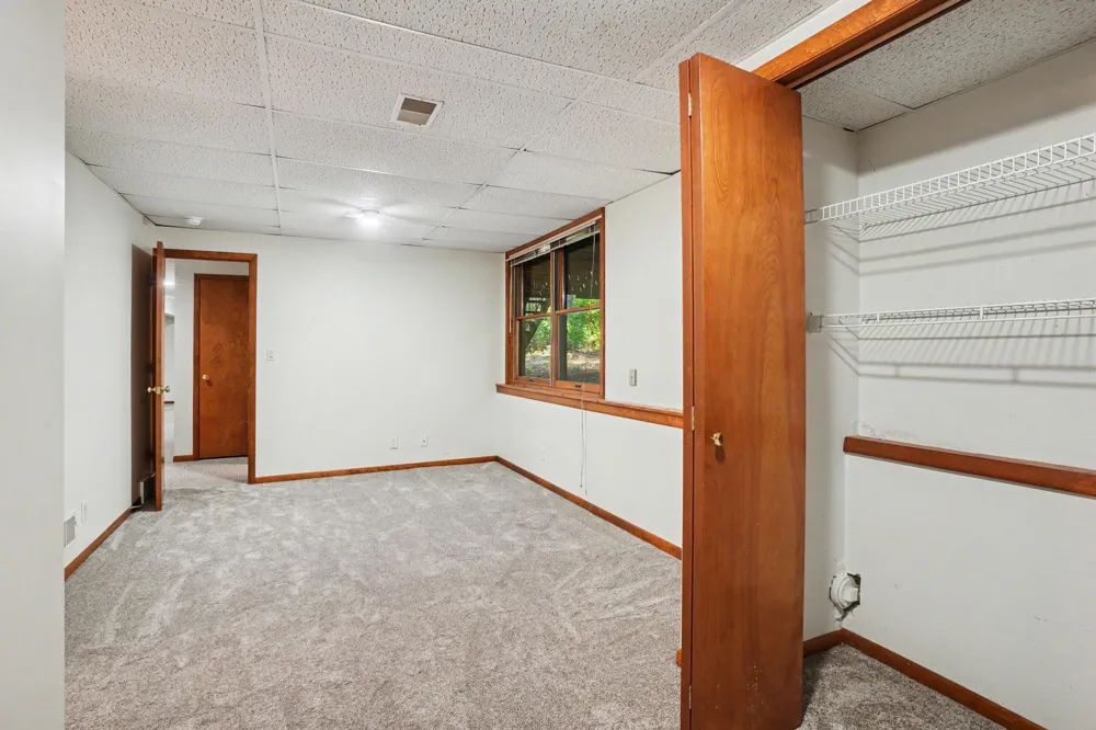 16137 Comstock Street Grand Haven, MI 49417