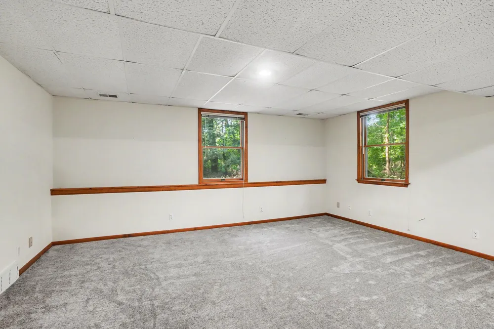 16137 Comstock Street Grand Haven, MI 49417