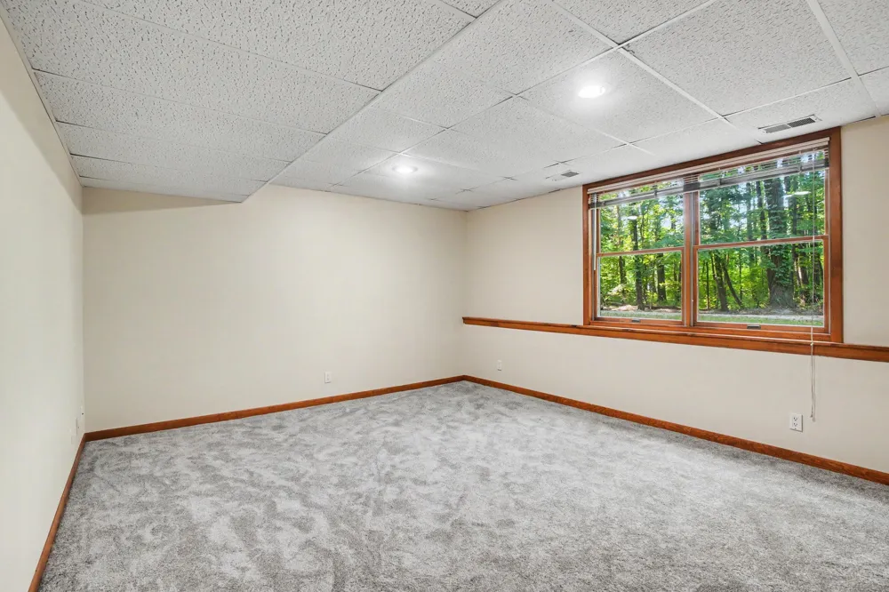16137 Comstock Street Grand Haven, MI 49417