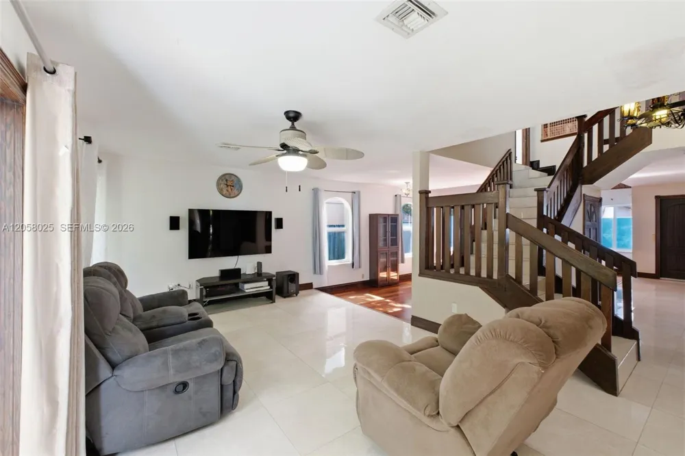 12765 SW 110th Ter Miami, FL 33186