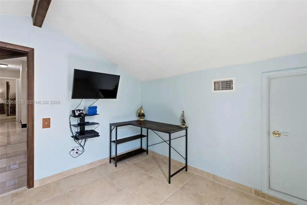 12765 SW 110th Ter Miami, FL 33186