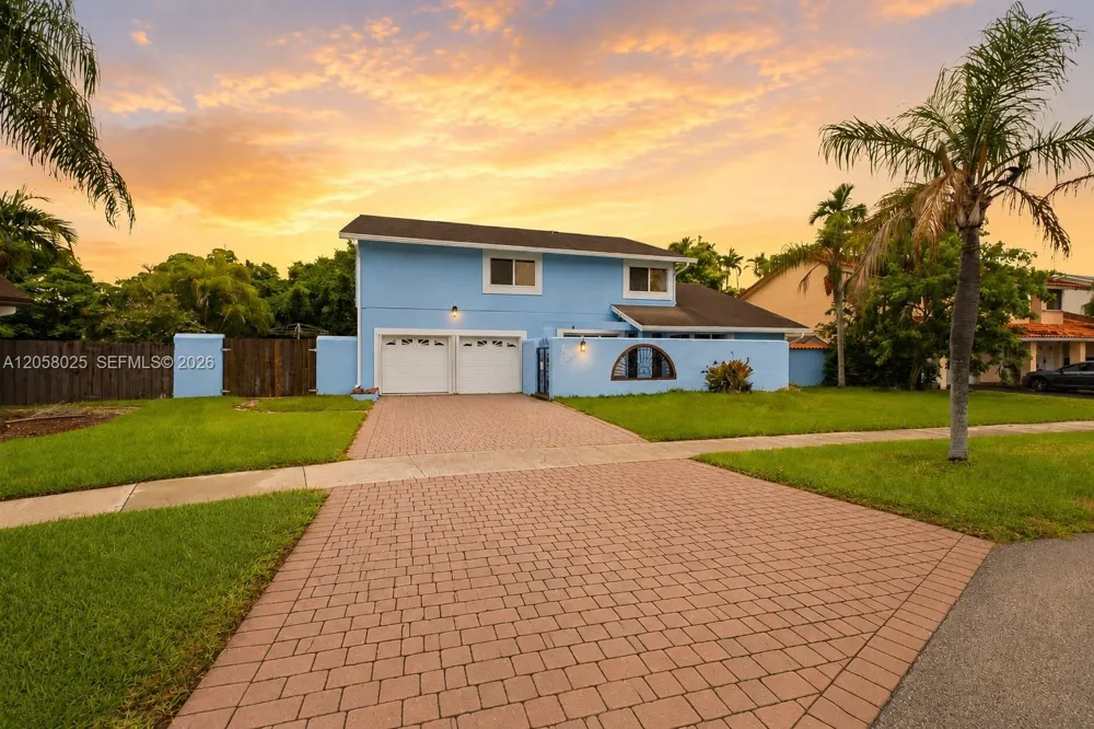 12765 SW 110th Ter Miami, FL 33186