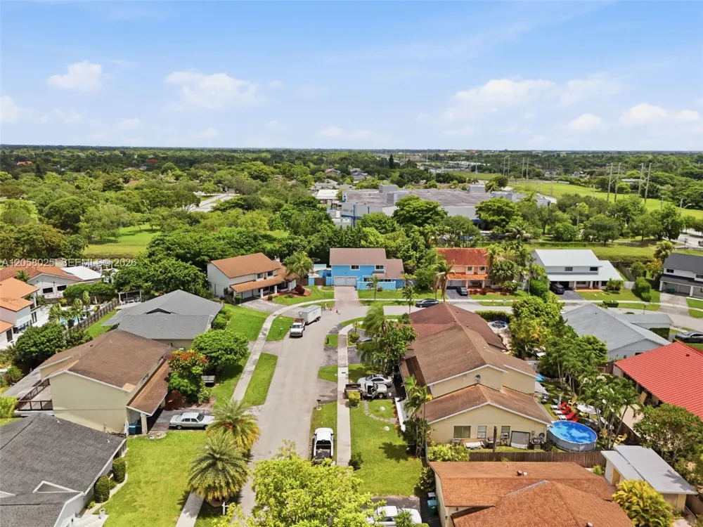 12765 SW 110th Ter Miami, FL 33186