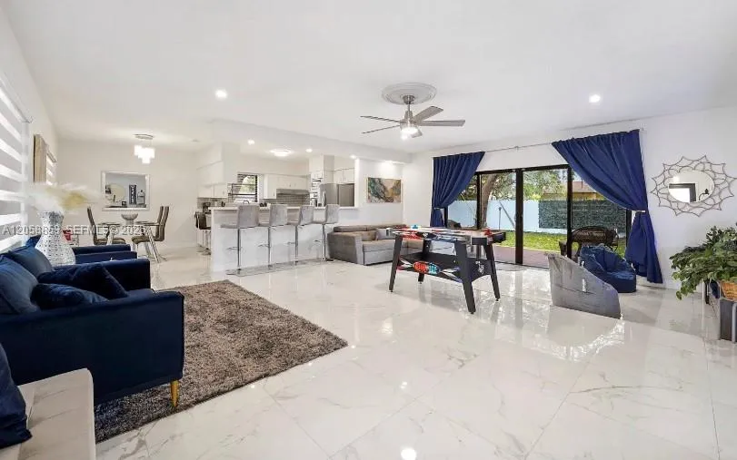 941 NW 180th Ter #1 Miami Gardens, FL 33169