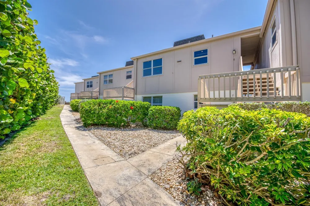 1501 NE Ocean Boulevard #8 Stuart, FL 34996