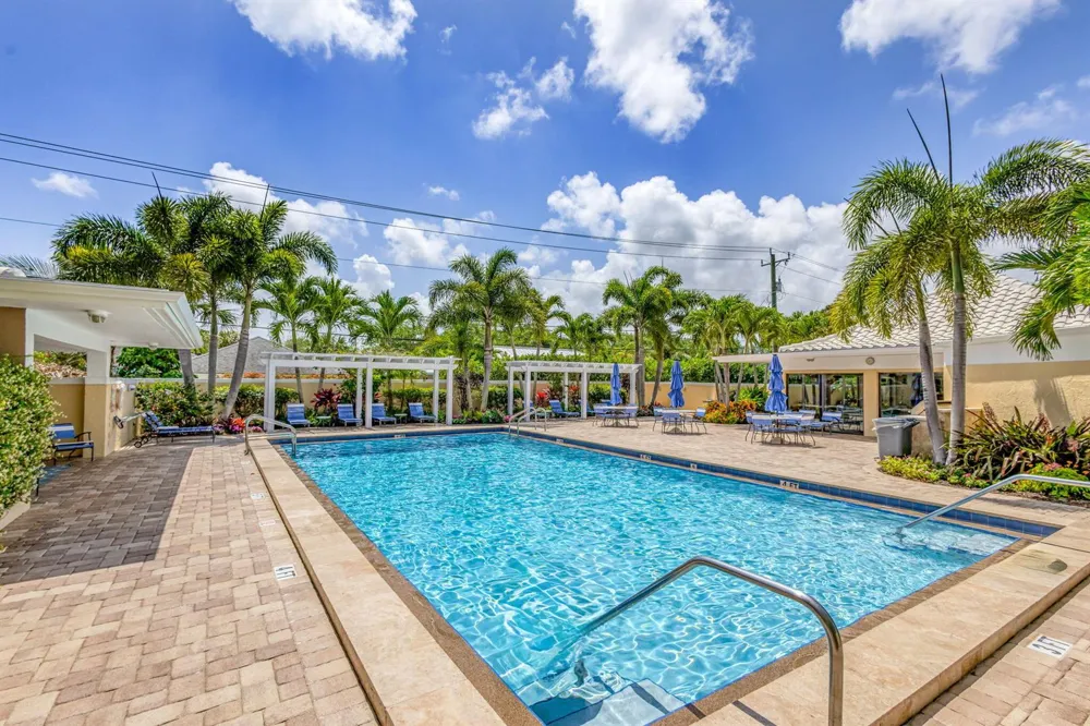 3 SE Turtle Creek Drive Tequesta, FL 33469