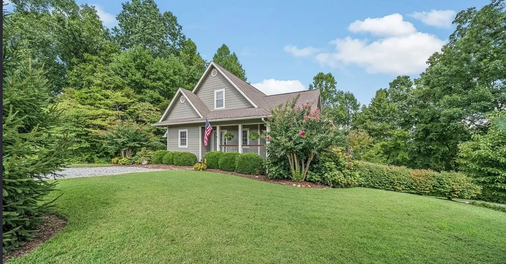 195 Summer Breeze Dr Smithville, TN 37166