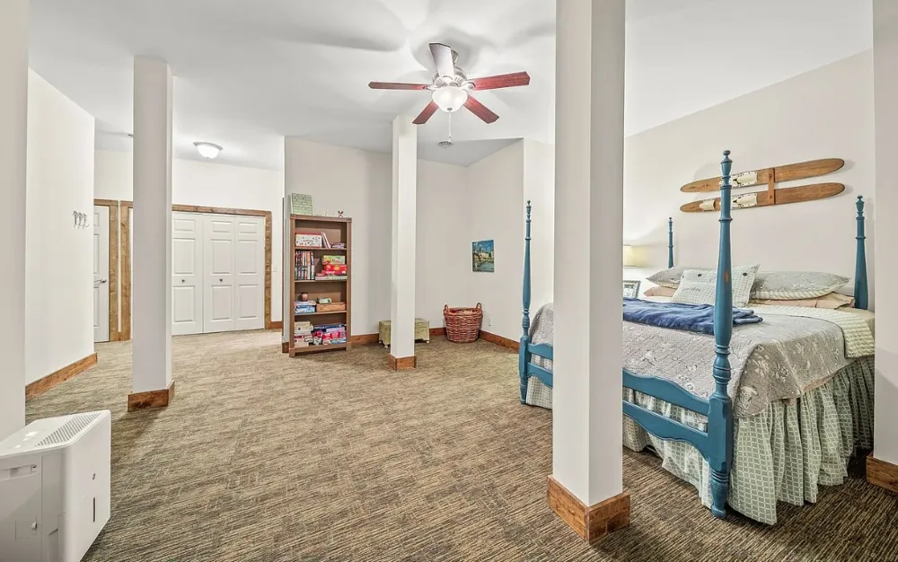 195 Summer Breeze Dr Smithville, TN 37166