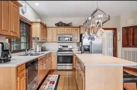 195 Summer Breeze Dr Smithville, TN 37166