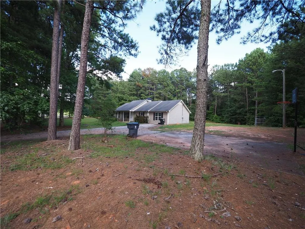 1651 Liberty Ch Road Bremen, GA 30179