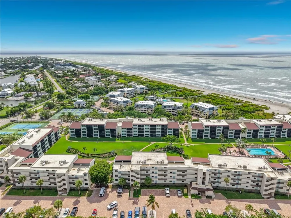 979 E Gulf Drive #D433 Sanibel, FL 33957