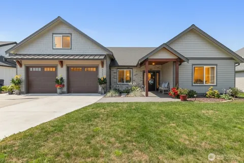 2240 Berryman Loop