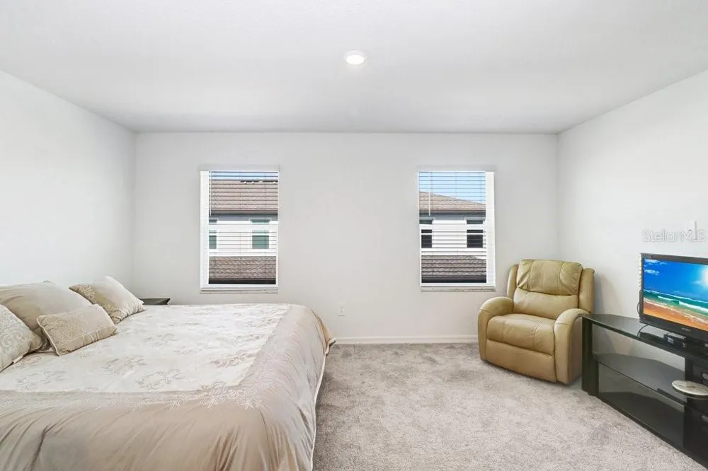 10263 TRUMPET HONETSUCKLE WAY San Antonio, FL 33576