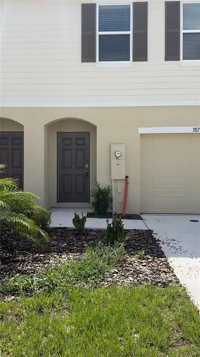 3879 ACADEMIA AVENUE Lakeland, FL 33803