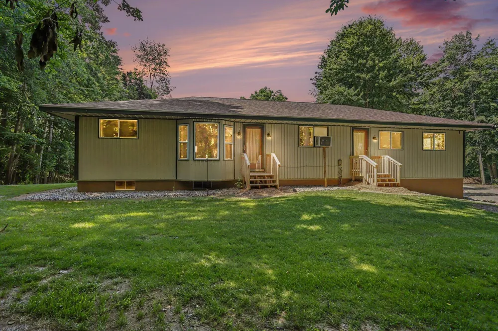 13720 Drive S Tekonsha, MI 49092