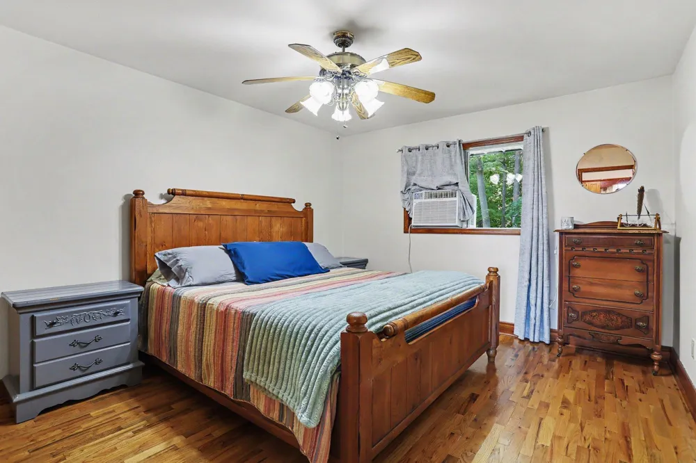 13720 Drive S Tekonsha, MI 49092
