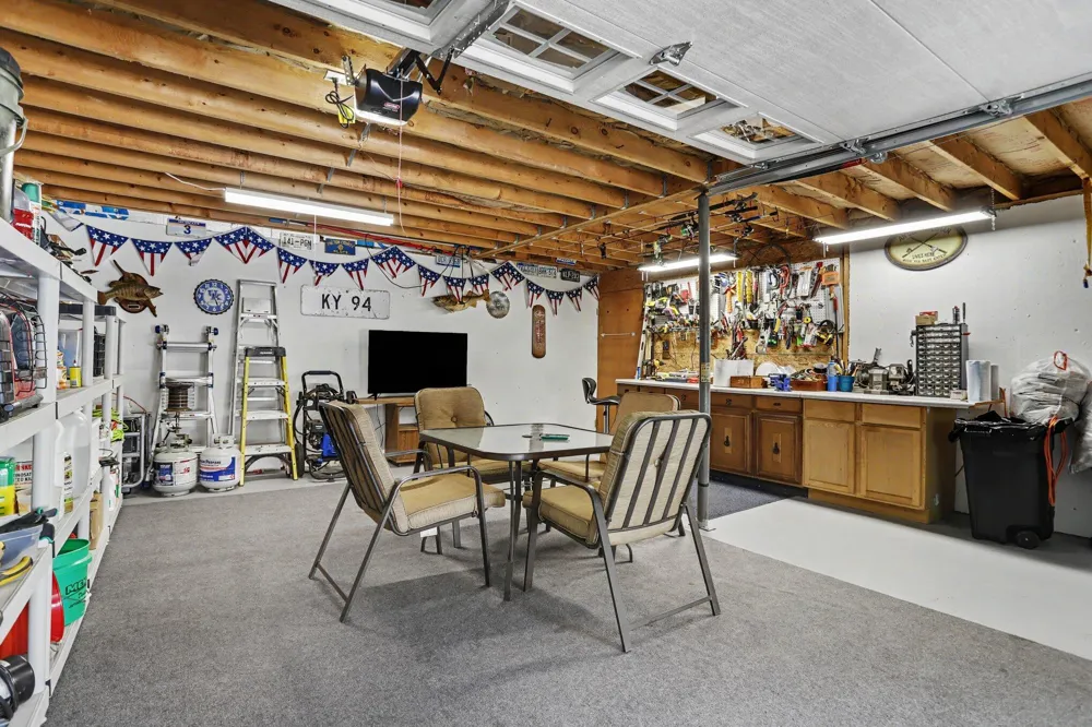 13720 Drive S Tekonsha, MI 49092