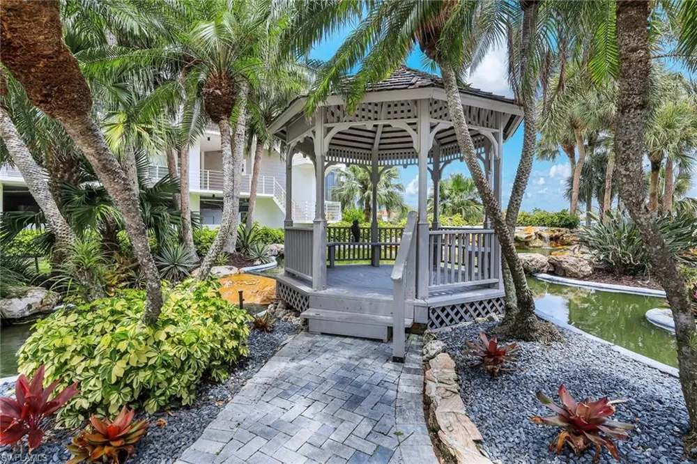 828 Hideaway Circle E #423 Marco Island, FL 34145