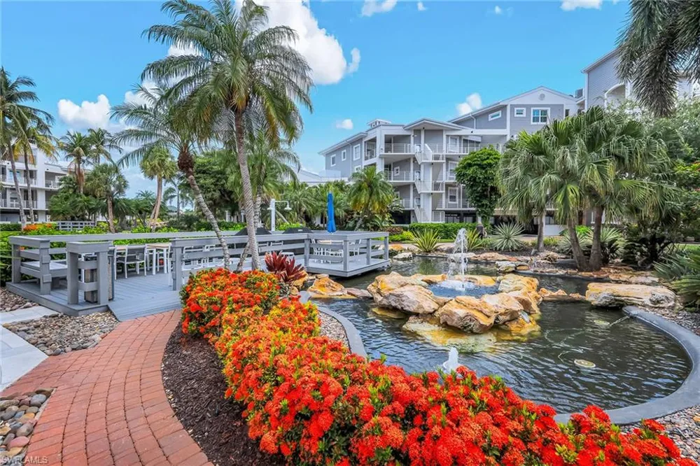 828 Hideaway Circle E #423 Marco Island, FL 34145