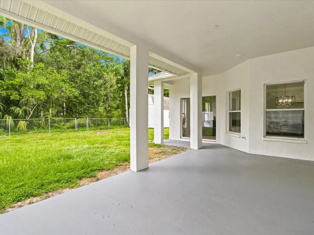4617 DEBBIE LANE Lutz, FL 33559
