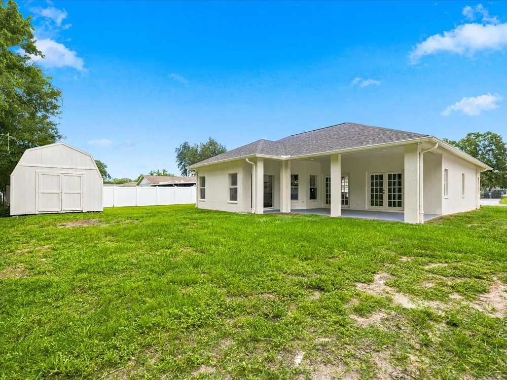 4617 DEBBIE LANE Lutz, FL 33559