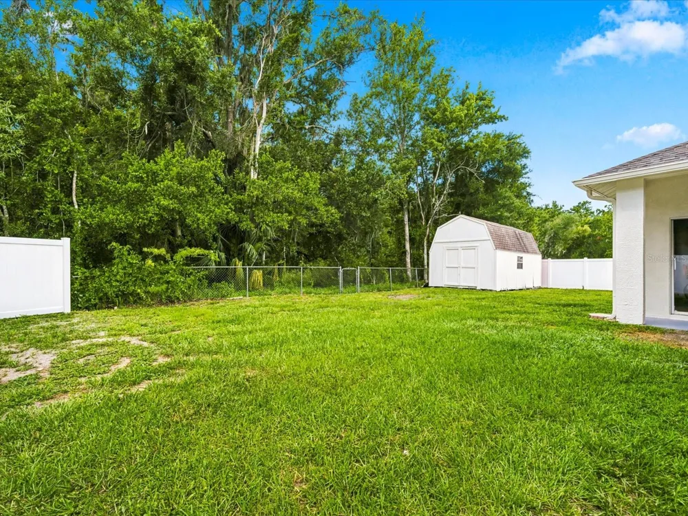 4617 DEBBIE LANE Lutz, FL 33559