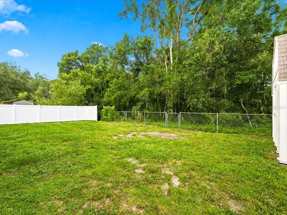 4617 DEBBIE LANE Lutz, FL 33559