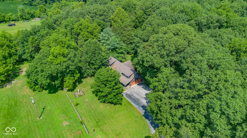 778 W Gasburg Lane Mooresville, IN 46158