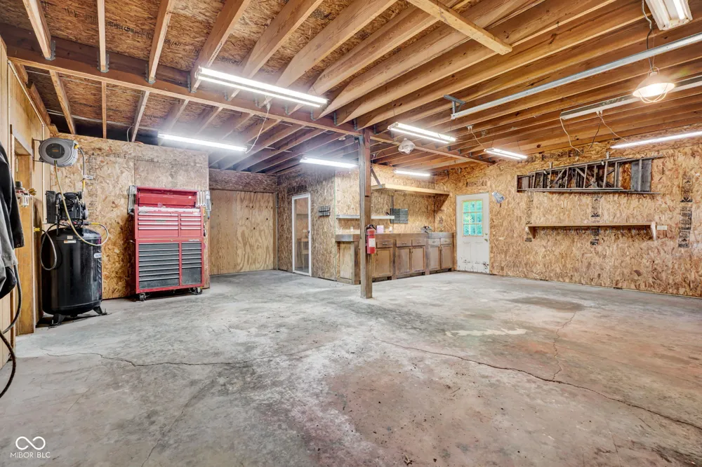 778 W Gasburg Lane Mooresville, IN 46158