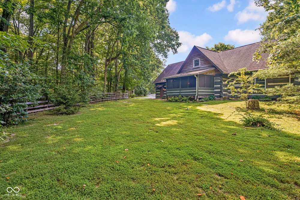 778 W Gasburg Lane Mooresville, IN 46158