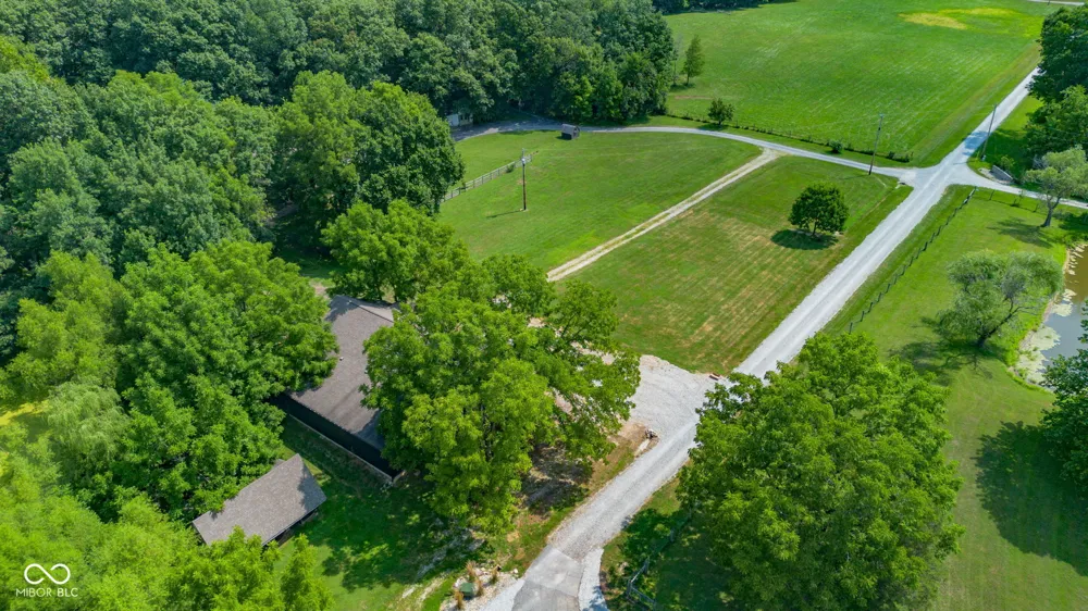 778 W Gasburg Lane Mooresville, IN 46158
