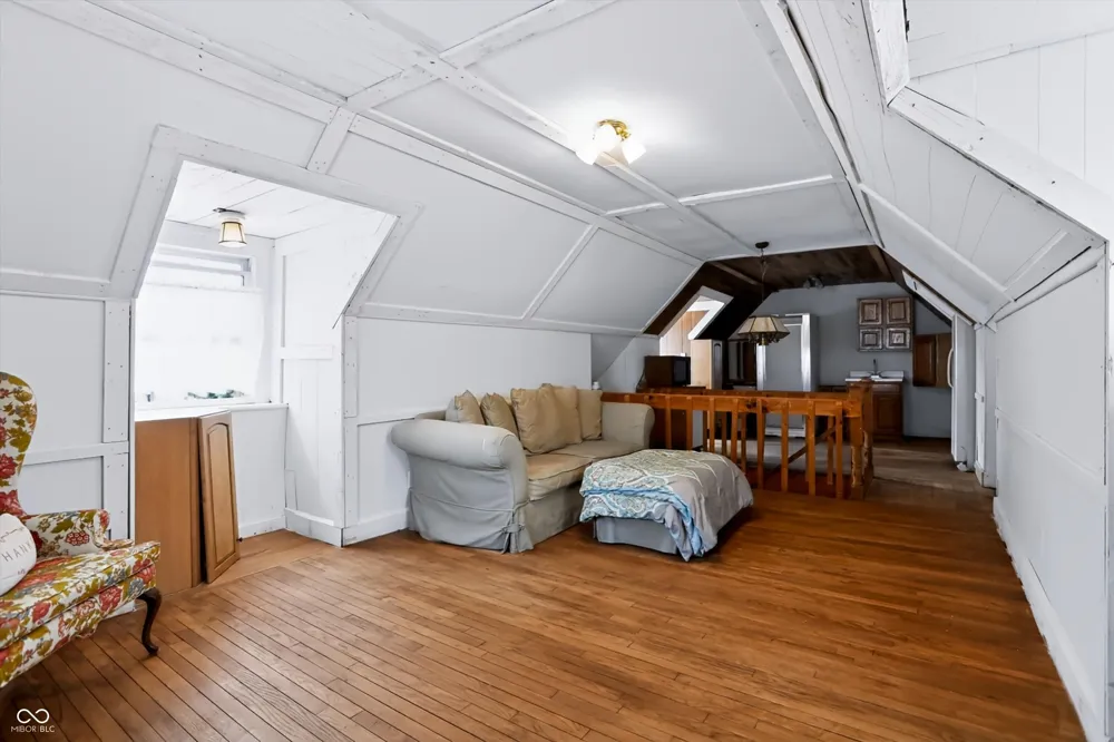 1022 E 600 S Franklin, IN 46131