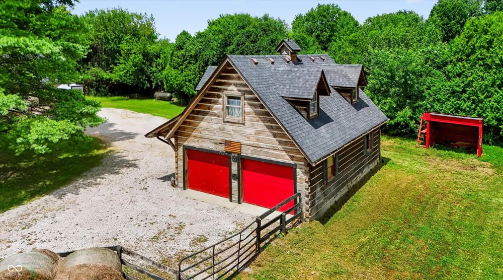 1022 E 600 S Franklin, IN 46131