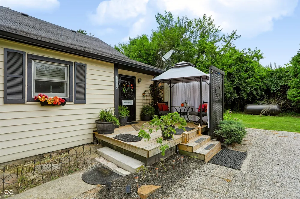 1022 E 600 S Franklin, IN 46131