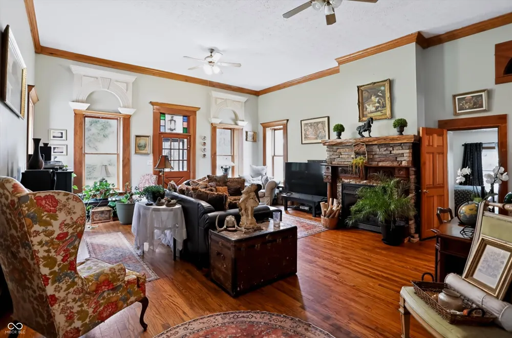 1022 E 600 S Franklin, IN 46131