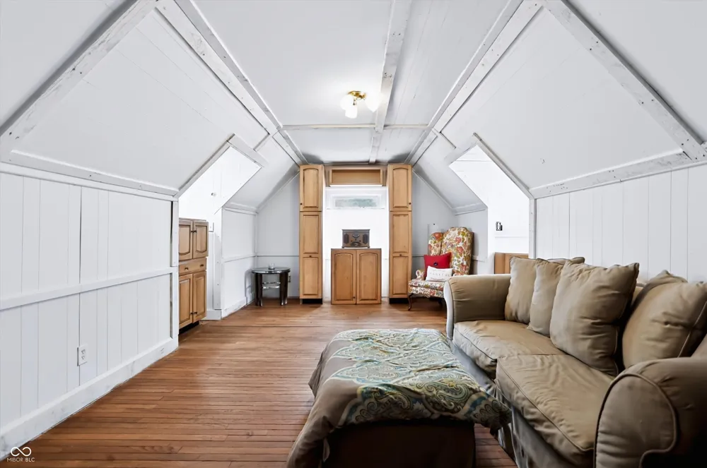 1022 E 600 S Franklin, IN 46131