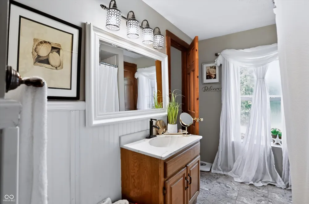 1022 E 600 S Franklin, IN 46131