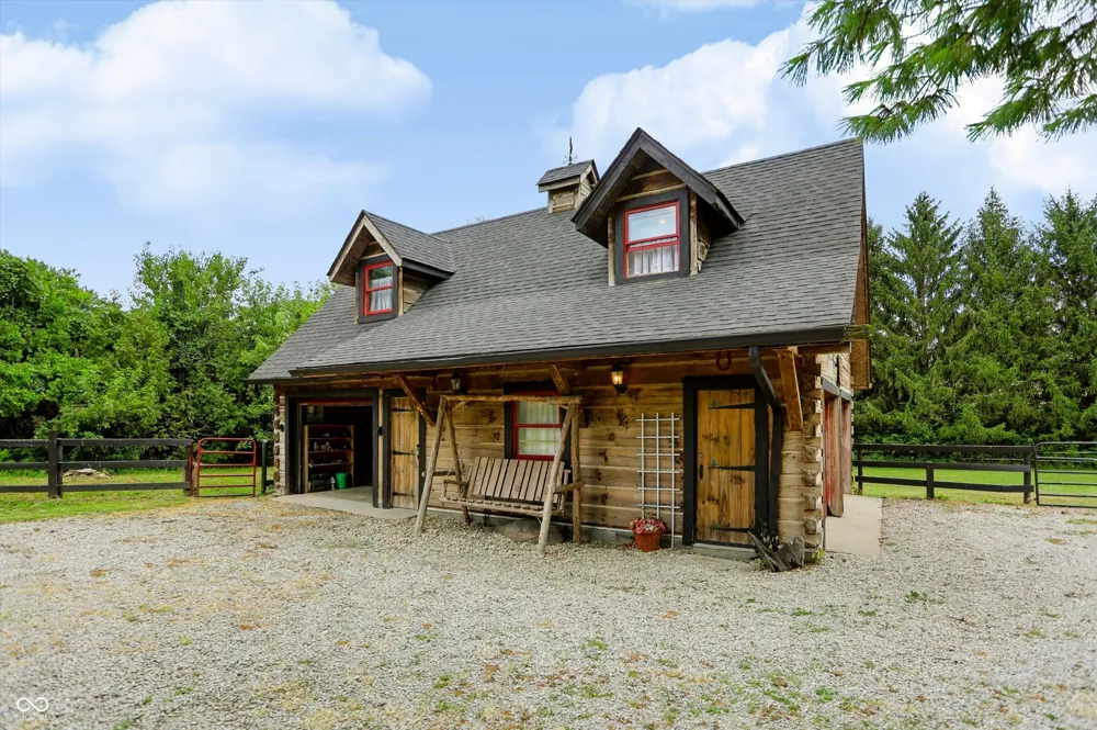 1022 E 600 S Franklin, IN 46131