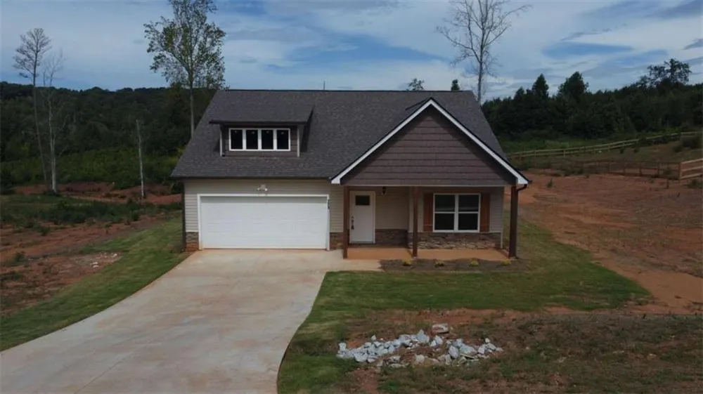 771 Dortch Road Eastanollee, GA 30538