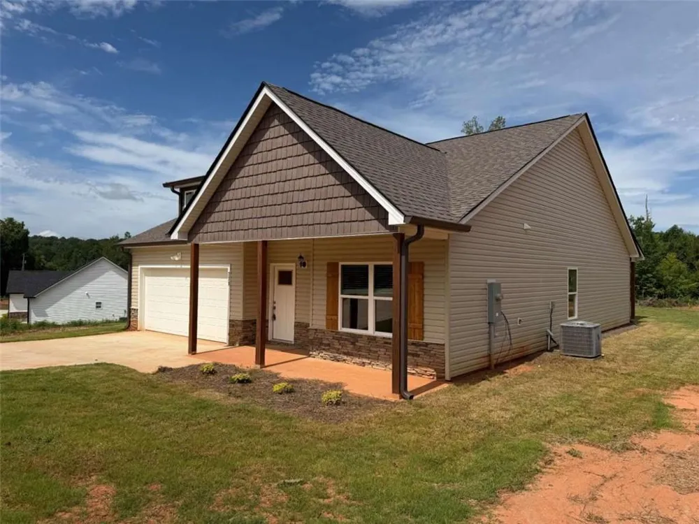 771 Dortch Road Eastanollee, GA 30538